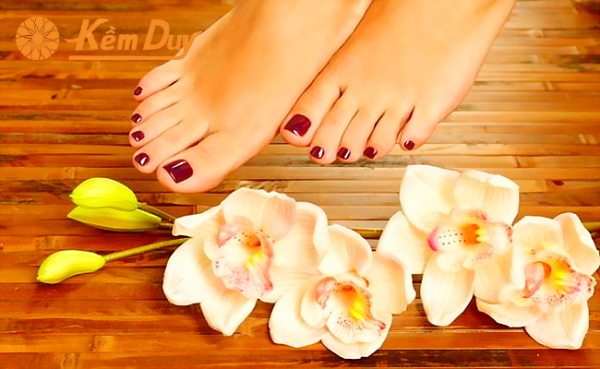 duy beauty huong dan cham soc mong chan dung cach tai nha