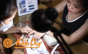 Cách học nail tại nhà được ưa chuộng